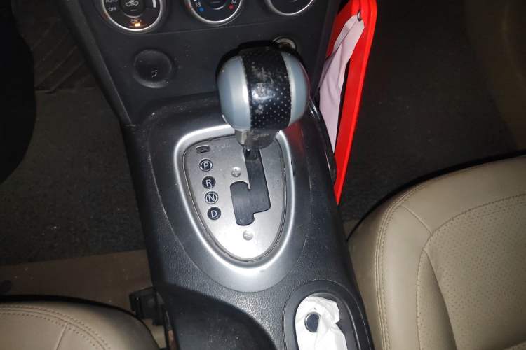 Used Nissan Qashqai 2011 2.0 XV Lea CVT 2WD
