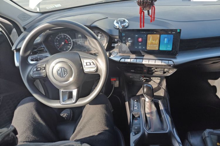 Used MG 5 2021 180 DVVT CVT Youthful Style Edition
