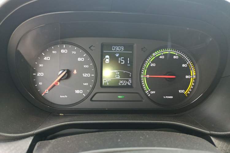 Used Roewe Clever 2022 311km QiQi BoBo Edition
