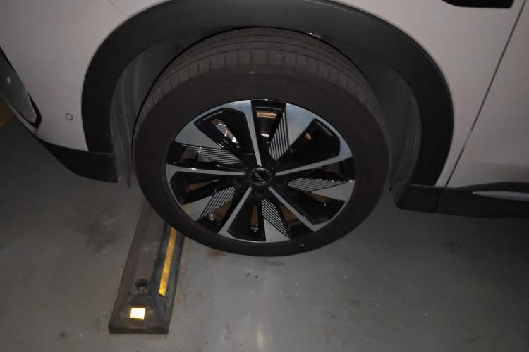 Used BYD Song PLUS New Energy 2025 DM-i Smart Drive 112KM Prestige Model