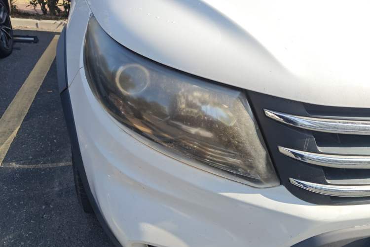 Used FORTHING Joyear X5 2013 1.6L Manual Luxury Model China V Standard
