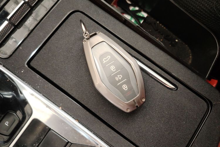 Used JETOUR X70 PLUS 2021 1.6T DCT Pro 7-seater
