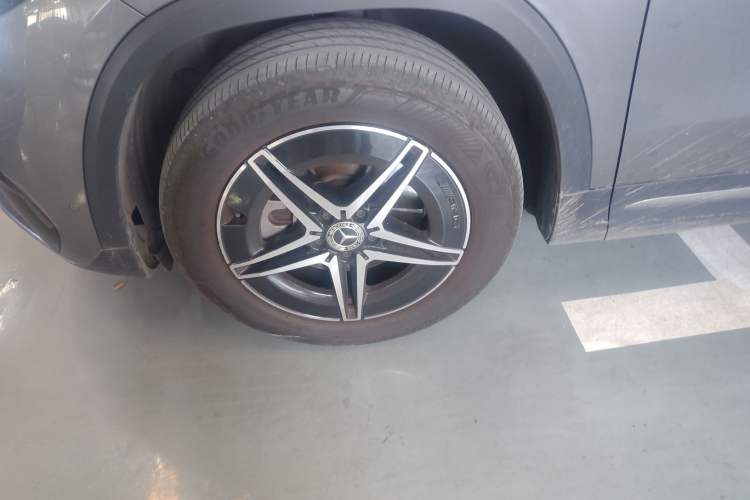 Used Mercedes-Benz EQA 2022 EQA 300 4MATIC Launch Edition
