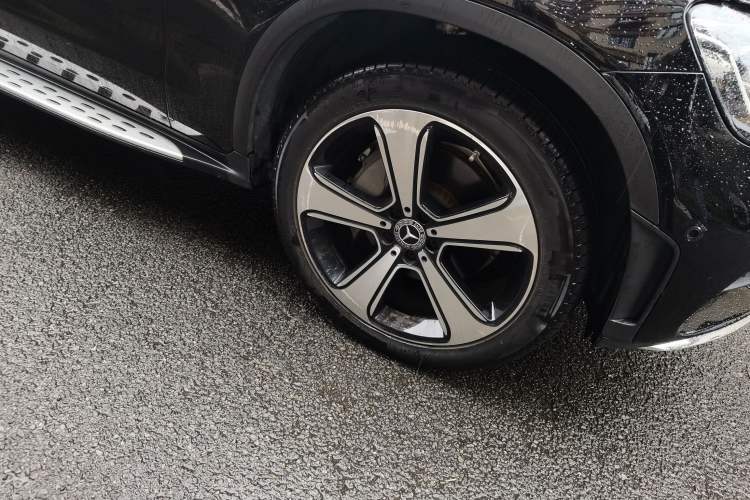 Used Mercedes-Benz GLC 2021 GLC 300 L 4MATIC Dynamic Model
