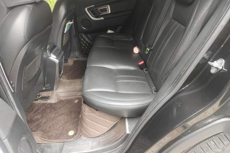 Used Land Rover Discovery Sport 2016 2.0T SE Left Rear Seat