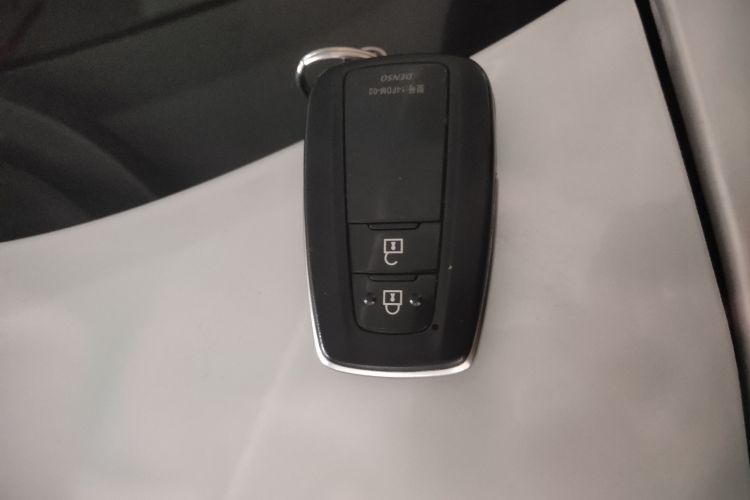 Used Toyota RAV4 2021 2.0L CVT Four-Wheel Drive Premium Edition