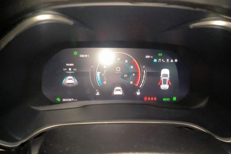 Used Wey VV6 2021 2.0T Two-Wheel Drive Smart Plus

