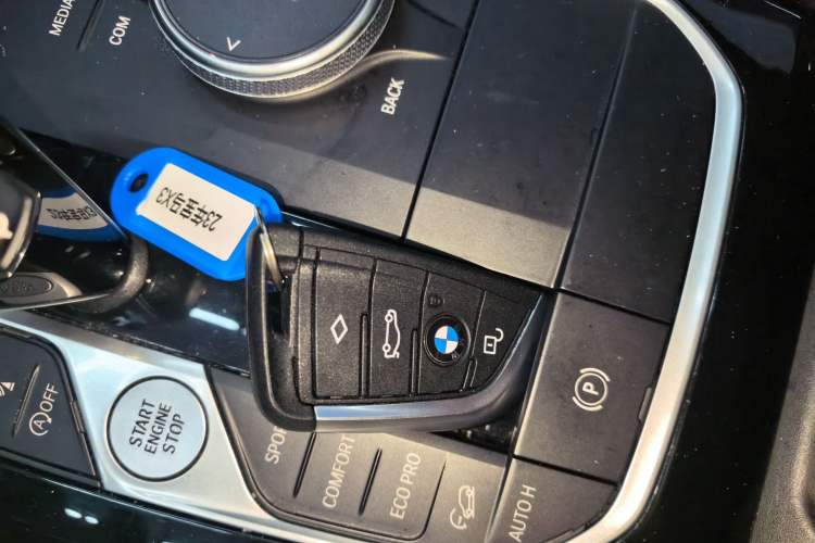 Used BMW X3 2022 Second Facelift xDrive30i Leading Edition M Night Sky Package
