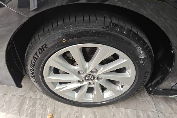 Used Toyota Camry 2023 2.0G Luxury Edition Left Front Wheel Hub