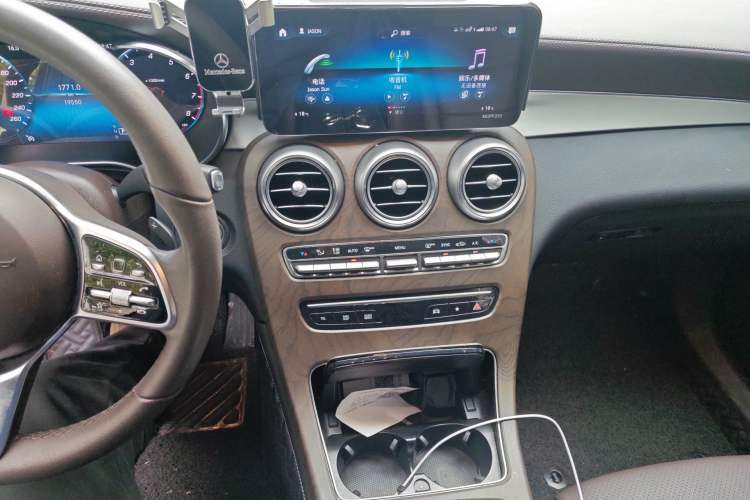 Used Mercedes-Benz GLC 2021 GLC 260 L 4MATIC Dynamic Edition