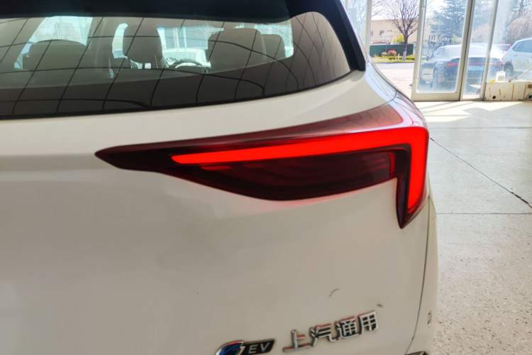 Used Buick Velite 6 2023 430km Range Commuter Version