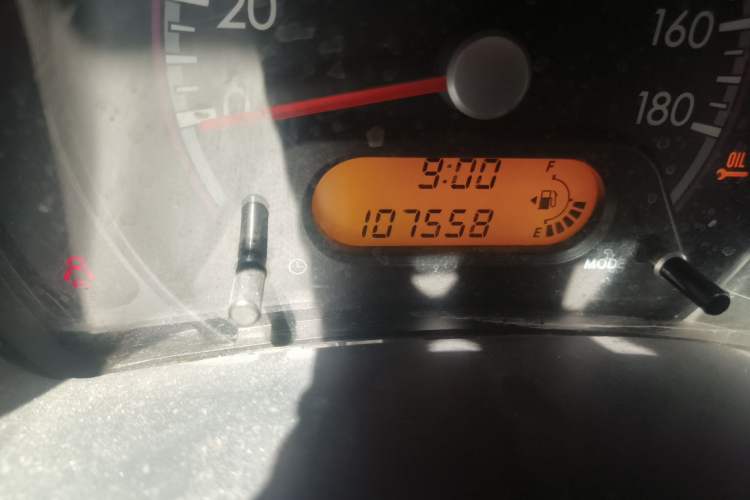 Used Suzuki Alto 2013 Revised Version 1.0L Manual Comfort Edition Odometer Close Up