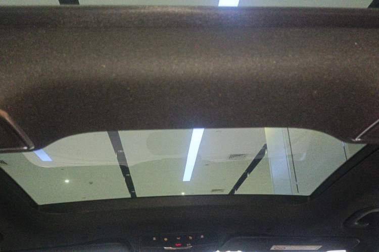 Used Mercedes-Benz GLC 2021 GLC 260 L 4MATIC Luxury Model
