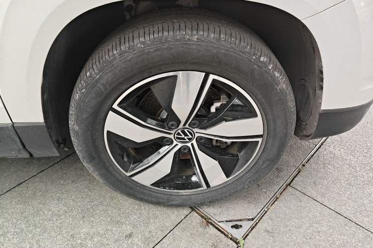 Used Volkswagen Tharu 2021 280TSI Two-Wheel Drive Comfort Edition Right Front Wheel Hub
