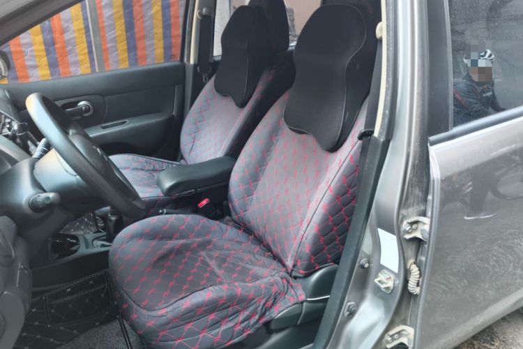 Used Nissan Livina 2015 1.6XE Manual Comfort Edition Left Front Seat