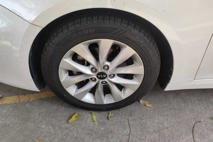 Used Kia K5 2016 1.6T Automatic LUX
