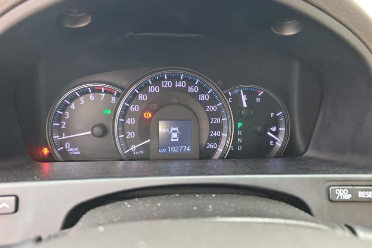 Used Toyota Crown 2010 2.5L Royal Leather Sunroof Edition