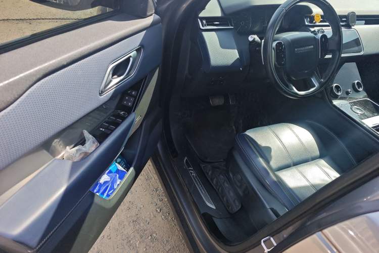 Used Land Rover Range Rover Velar 2020 P250 R-DYNAMIC S
