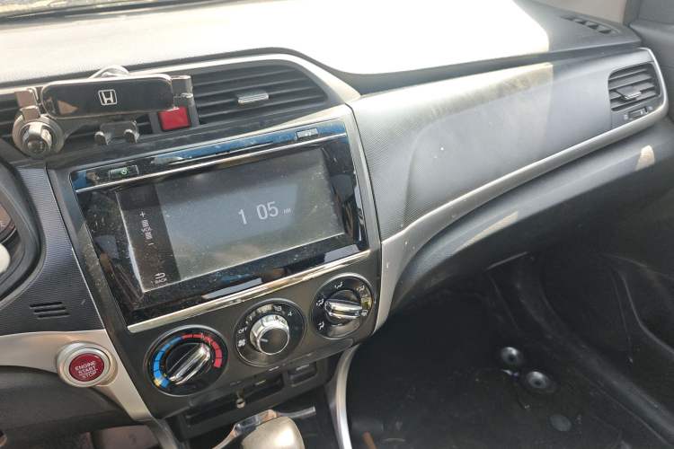 Used Honda Crider 2016 1.8L CVT Luxury Edition
