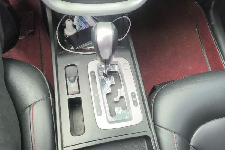 Used Bestune X80 2013 2.0L automatic luxury version