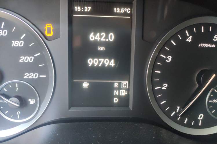 Used Mercedes-Benz Vito 2021 2.0T Elite Version 7 Seats