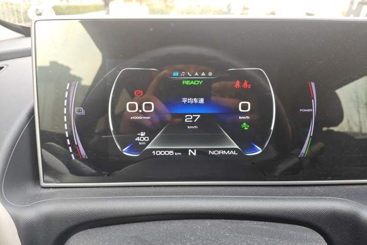 Used ORA White Cat 2022 Xiaoyue Mao Edition 401 km Flagship Model Lithium Ternary