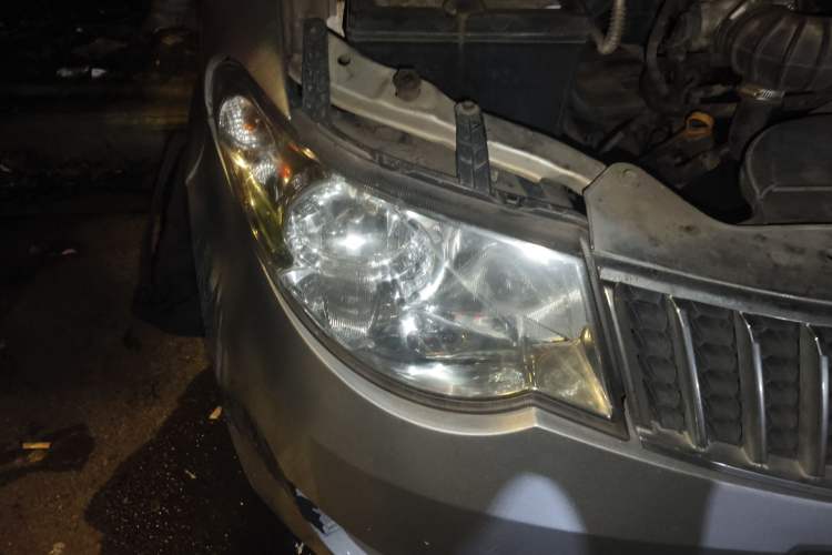 Used Wuling Hongguang 2014 1.2L Standard Model China IV
