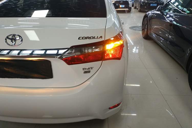 Used Toyota Corolla 2017 Revised Version 1.2T S-CVT GL-i
