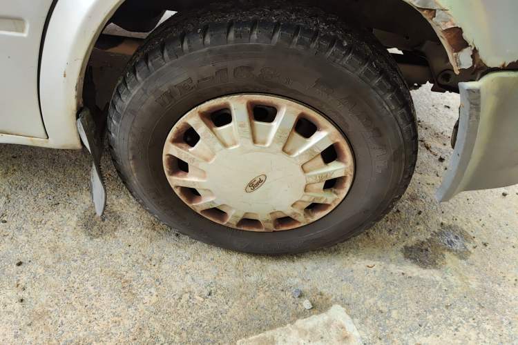 Used Ford Classic Transit 2016 2.8T Diesel Short-Wheelbase 6-Seater Mid-Roof Multifunction Vehicle JX493ZLQ4