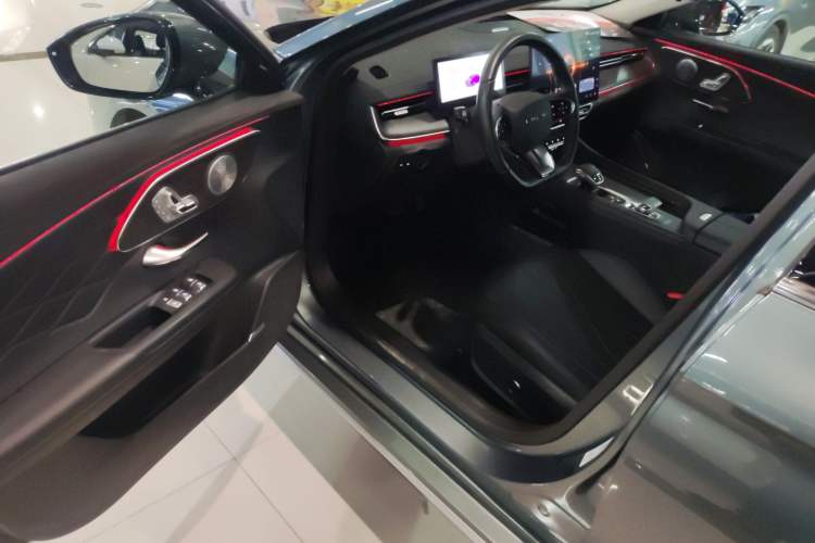 Used Chery Arrizo 8 PRO 2025 Pro 1.6T Luxury Model+