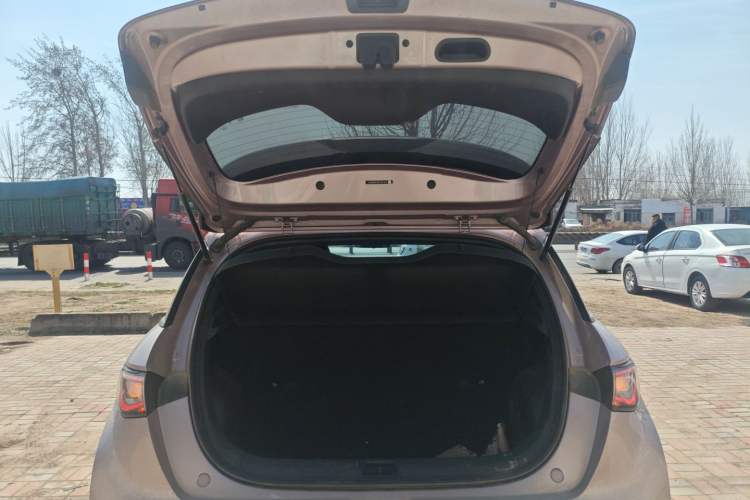 Used BYD Dolphin 2023 420 km Free Version
