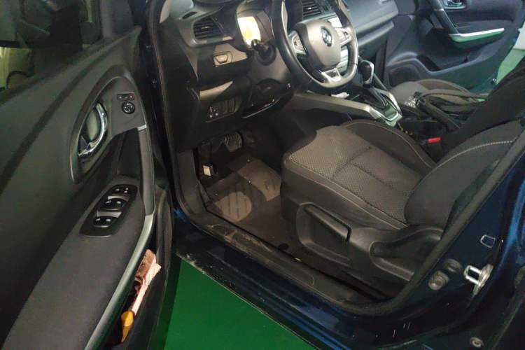 Used Renault Kadjar 2016 2.0L Two-Wheel Drive Leading Edition
