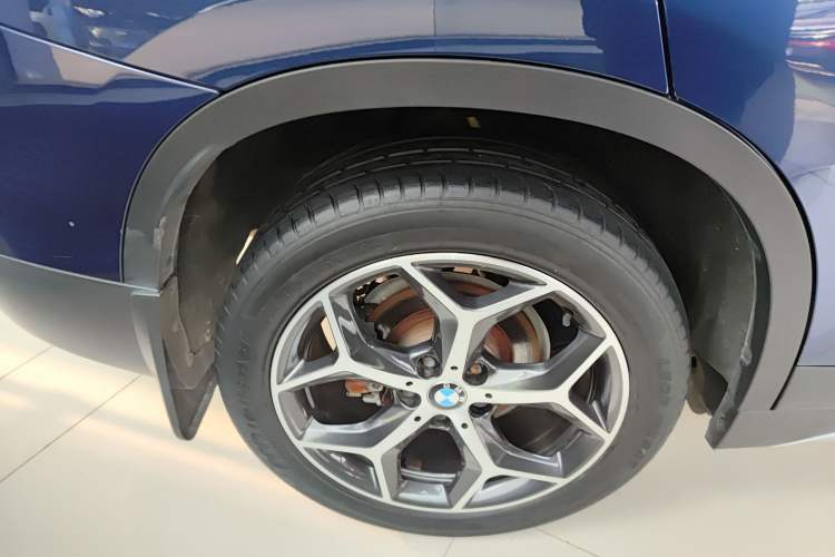 Used BMW X1 2019 sDrive18Li Premium Edition
