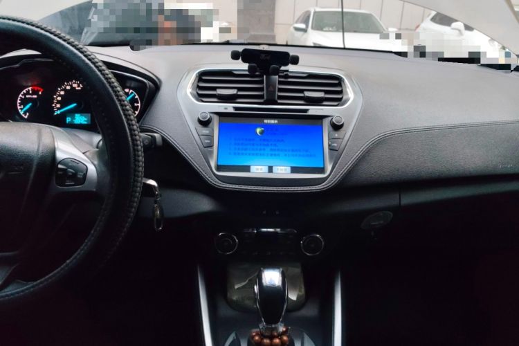 Used Ford Escort 2015 1.5L Automatic Fashion Model Audio And AC Panel