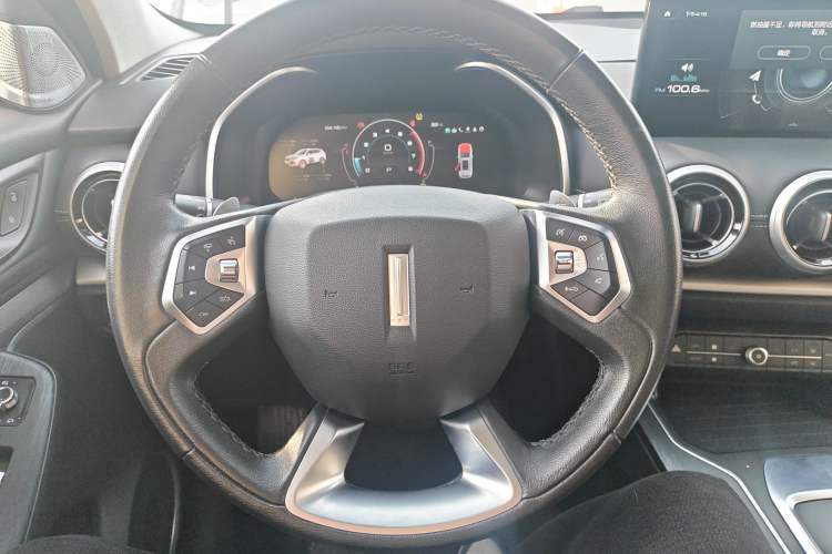 Used Wey VV6 2020 2.0T Two-Wheel Drive Smart Protection+
