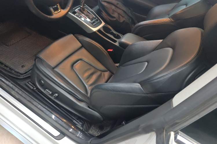 Used Audi A5 2016 Coupe 45 TFSI Comfort Model
