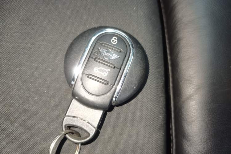 Used MINI 2014 1.5T COOPER Excitement
