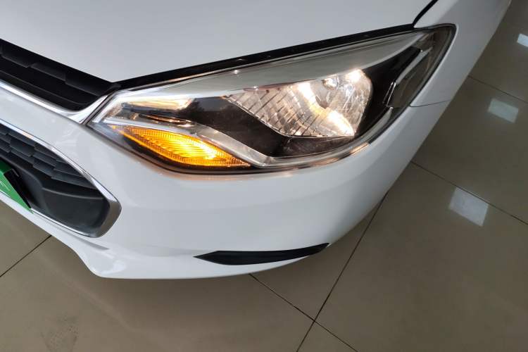 Used Chevrolet Lova RV 2016 1.5L Automatic Comfort Edition
