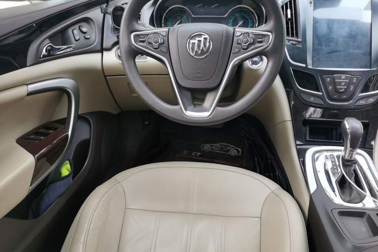 Used Buick Regal 2015 2.0L Elite Fashion Edition
