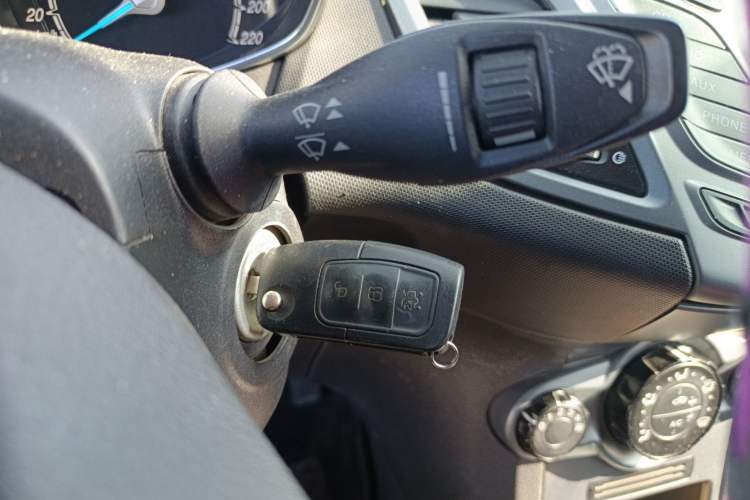 Used Ford Fiesta 2013 Hatchback 1.5L Automatic Fashion Edition