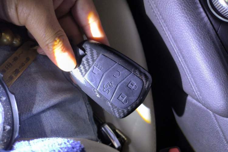 Used Cadillac XT6 2020 28T Six-Seater Four-Wheel-Drive Luxury Sport Vehicle Vehicle Key