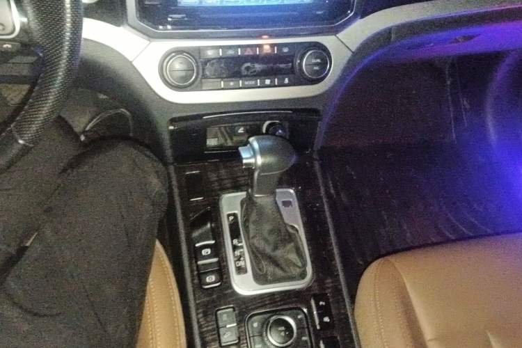 Used Haval H6 2017 Blue Label Sport Edition 1.5T Automatic Two-Wheel Drive Luxury Model