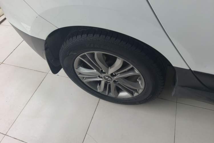 Used Hyundai ix35 2015 2.0L Automatic 2WD Smart Type China IV Right Rear Wheel Hub