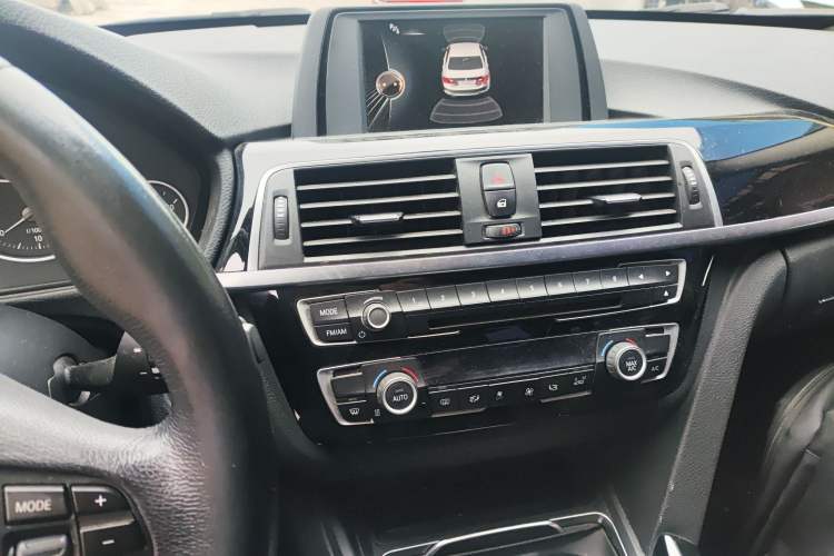 Used BMW 3 Series 2017 320Li Fashion Model