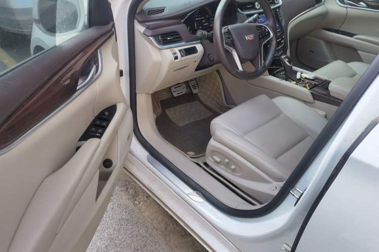 Used Cadillac XTS 2016 28T Elite Edition Driver Seat