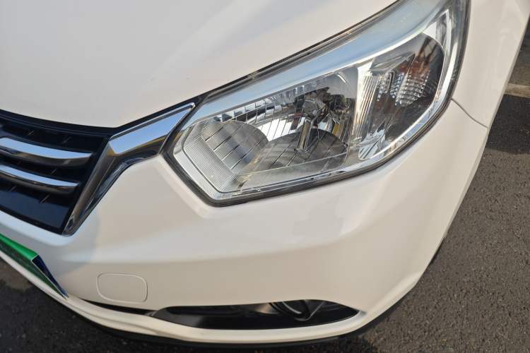 Used Venucia D50 2015 1.6L Automatic Luxury Edition
