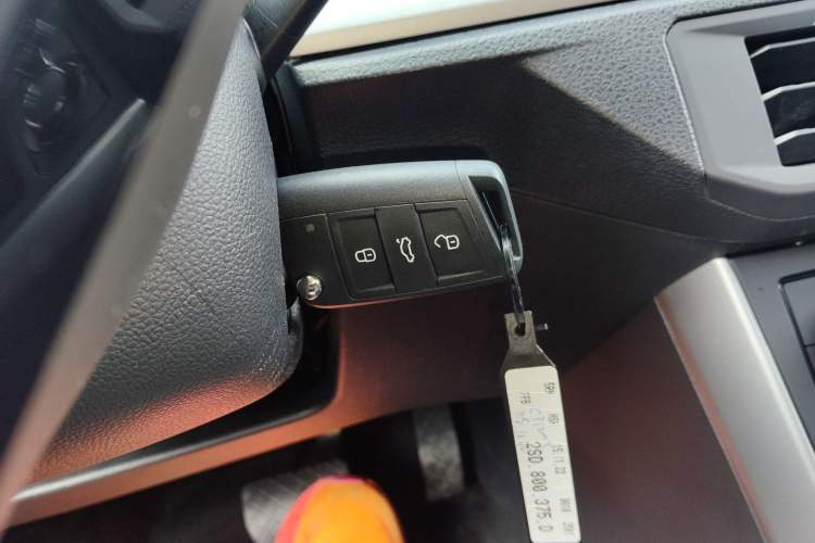 Used Volkswagen Polo 2023 Plus 1.5L Automatic Enjoy-the-Moment Edition Vehicle Key