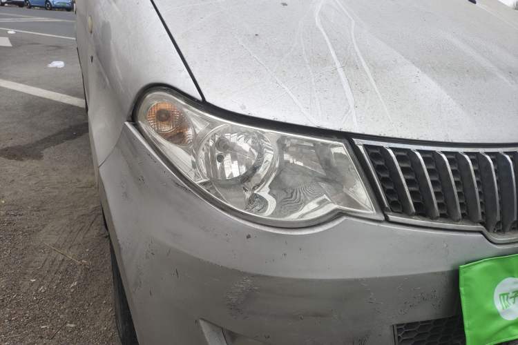 Used Wuling Hongguang 2014 1.5L Standard Version
