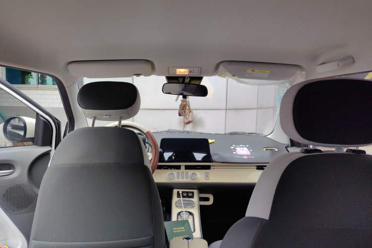 Used CHANGAN NEVO Lumin 2023 301km Honey Dew Edition Headliner