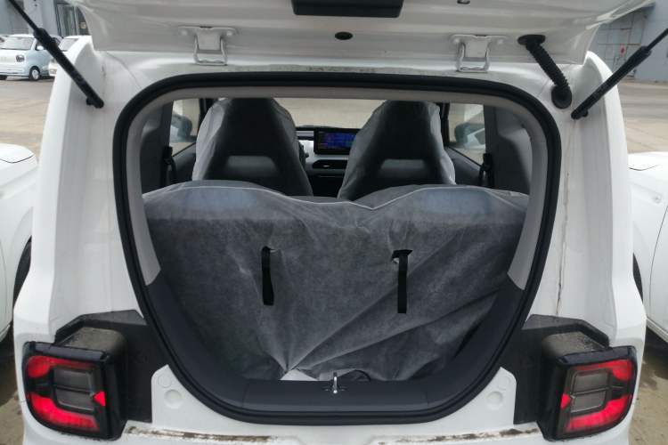 Used Geely Galaxy Panda 2024 Panda Mini 200km Endurance Bear